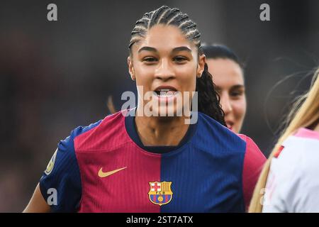Barcelona, Spanien, Spanien. Februar 2025. Sydney SCHERTENLEIB von Barcelona während des Liga-F-Spiels zwischen dem FC Barcelona und dem Madrid Club de Futbol Femenino bei Estadi Johan Cruyff am 16. Januar 2025 in Barcelona. (Kreditbild: © Matthieu Mirville/ZUMA Press Wire) NUR REDAKTIONELLE VERWENDUNG! Nicht für kommerzielle ZWECKE! Stockfoto