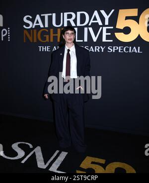 16. Februar 2025 in New York, New York, USA: Halsey besucht die SNL50: The Anniversary Show im Rockefeller Plaza 30 in New York. Februar 2025. (Credit Image: © Photo Image Press via ZUMA Press Wire) NUR REDAKTIONELLE VERWENDUNG! Nicht für kommerzielle ZWECKE! Stockfoto