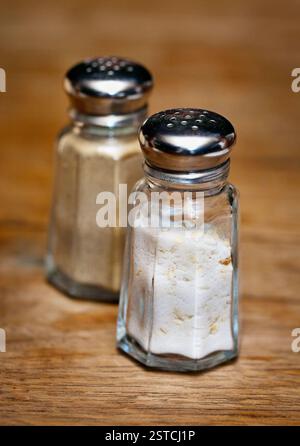 Salz- und Pfefferstreuer Stockfoto