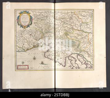 Ein antiker Band aus der Topographischen Sammlung des BL King mit dem Titel „Troisième Volvme de la Geographie“, der Karten, geographische Beschreibungen und detaillierte topographische Informationen aus dem 18. Jahrhundert enthält. Die Arbeit bietet Einblicke in historische Kartographie, Geographie und Erkundung. Stockfoto