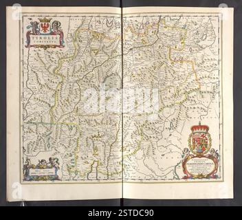 Ein antiker Band aus der Topographischen Sammlung des BL King mit dem Titel „Troisième Volvme de la Geographie“, der Karten, geographische Beschreibungen und detaillierte topographische Informationen aus dem 18. Jahrhundert enthält. Die Arbeit bietet Einblicke in historische Kartographie, Geographie und Erkundung. Stockfoto