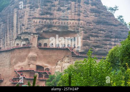 Statue in den Maijishan Grotten, Tianshui, Provinz Gansu, China Stockfoto