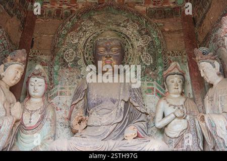Statue in den Maijishan Grotten, Tianshui, Provinz Gansu, China Stockfoto