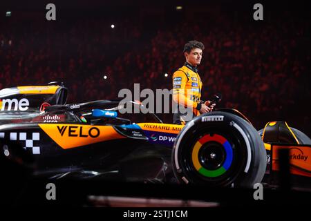 London, Vereinigtes Königreich, 18. Februar 2025, NORRIS Lando (gbr), McLaren F1 Team MCL39, Porträt während des F1 75 Live at the O2, F1 2025 Season Launch Events am 18. Februar 2025 in London, Großbritannien Stockfoto