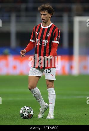 Mailand, Italien. Februar 2025. Joao Felix vom AC Milan während der UEFA Champions League, Play Off Spiel im 2nd Leg bei Giuseppe Meazza, Mailand. Der Bildnachweis sollte lauten: Jonathan Moscrop/Sportimage Credit: Sportimage Ltd/Alamy Live News Stockfoto