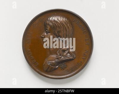 Jean-Auguste Barres Stich nach 1815 zeigt eine nach rechts gerichtete Büste von Louis XVII., auf der Rückseite ist eine gespaltene Fleur-de-Lis zu sehen, die den Aufruhr Frankreichs nach der Revolution symbolisiert. Stockfoto