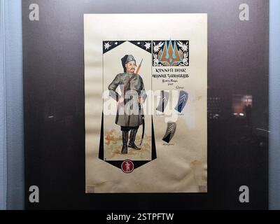 KIEW, UKRAINE - 19. FEBRUAR 2025 - Eine Darstellung aus dem Album der Uniformen der ukrainischen Armee und Marine für die Zeit des Befreiungskampfes von 1917 bis 1921 des ukrainischen Malers, Heraldisten und Sternschyna der Armee der ukrainischen Volksrepublik Mykola Bytytnskyi wird während der Ausstellung Zeichen auf dem Schild im Nationalmuseum der ukrainischen Geschichte im Zweiten Weltkrieg am Tag des nationalen Emblems der Ukraine, Kiew, Hauptstadt der Ukraine, gezeigt. (Foto: Hennadii Minchenko/Ukrinform) Stockfoto