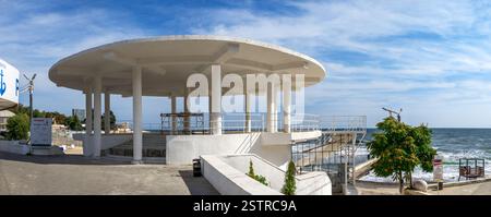 Rotunde im Ferienort Arcadia in Odessa, Ukraine Stockfoto