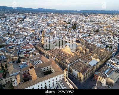 Aus der Vogelperspektive der Moschee - Kathedrale von Cordoba, Cordoba City, Adalusia, Spanien Stockfoto