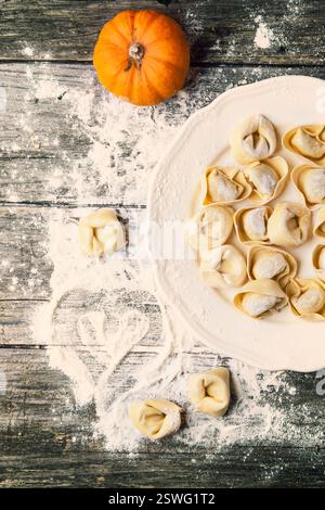 Nudelravioli mit Kürbis Stockfoto