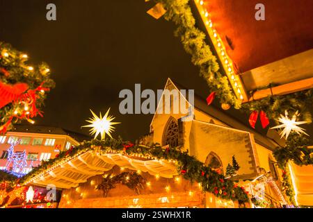 Weihnachtsmarkt in Basel, Schweiz Stockfoto