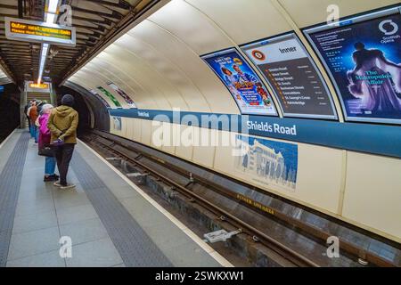 Shields Road U-Bahn-Station in Glasgow Stockfoto