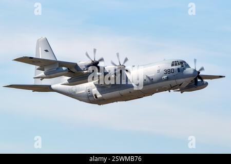 United States Marine Corps Lockheed Martin KC-130J Hercules von VMGR-252 im Flug. Niederlande - 20. September 2019 Stockfoto