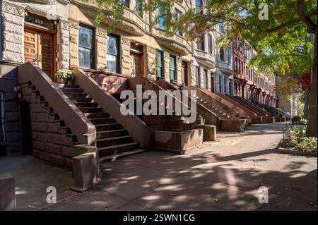 Jumel Terrace Historic District mit Reihenhäusern und Brownstones aus dem 19. Jahrhundert, Washington Heights, Manhattan, New York, USA Stockfoto