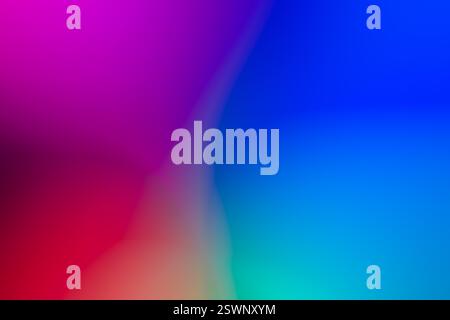 Abstrakter Hintergrund. Helle hellfarbene Flickformen mit Farbverlauf in Türkis, Blau, Lila, Rosa und Rot. Vertikale Linie. Buntes Firmendesign Stockfoto