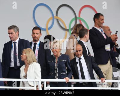 26. Juli 2024: Paris, Frankreich: Die französische First Lady Brigitte Macron kommt zur Eröffnungszeremonie der Olympischen Spiele 2024 (Foto: Mickael Cha Stockfoto