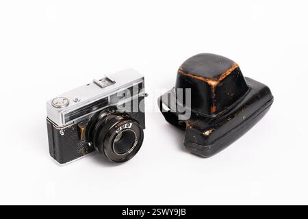 Vintage-Fotokamera isoliert auf weißem Hintergrund. Vintage-Kamera Stockfoto