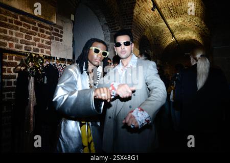 London, Großbritannien. Februar 2025. Tell the Truth präsentiert auf der London Fashion Week in London, Großbritannien, seine gebrauchsfertige Kollektion für Herbst/Winter 2025. (Foto: Yousuf Sarfaraz/NurPhoto) Credit: NurPhoto SRL/Alamy Live News Stockfoto