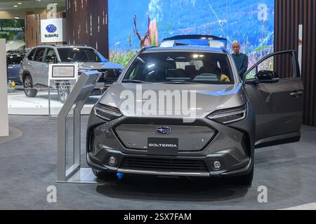 Toronto, ON, Kanada - 14. Februar 2025: Subaru Solterra wurde auf der Canadian International AutoShow 2025 vorgestellt. Stockfoto