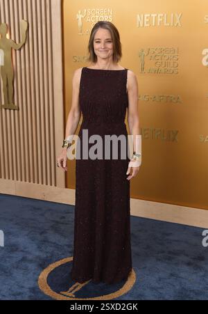 Los Angeles, USA. Februar 2025. Jodie Foster kam am 23. Februar 2025 zu den 31. Screen Actors Awards im Shrine Auditorium in Los Angeles, KALIFORNIEN. © Starbuck/AFF-USA. COM Credit: AFF/Alamy Live News Stockfoto