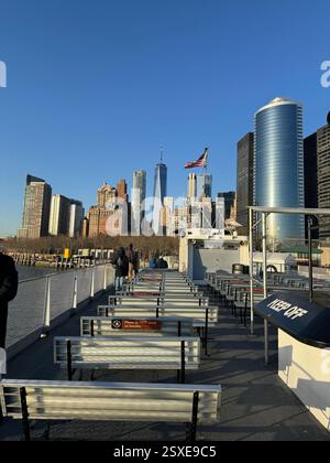 Blick auf das Boot von New york City Stockfoto