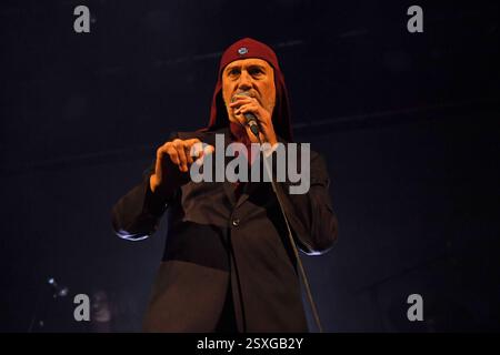 UK. Februar 2025. LONDON, ENGLAND - 22. FEBRUAR: Milan FRAs von Laibach, die am 22. Februar 2025 in der Islington Assembly Hall in London auftreten. CAP/MAR © MAR/Capital Pictures Credit: Capital Pictures/Alamy Live News Stockfoto