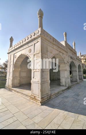 Shahjahani-Moschee in den Babur-Gärten in der Hauptstadt Afghanistans, Kabul Stockfoto