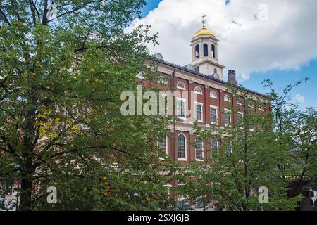 Das historische Backsteinhaus Faneuil Hall Marketplace am Freedom Trail, Boston, Massachusetts, USA Stockfoto