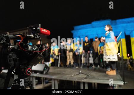 Ukrainische Demonstration zum 3. Jahrestag des Russischen Krieges gegen die Ukraine Stockfoto
