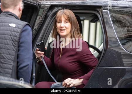 London, Großbritannien. Februar 2025. Rachel Reeves, Finanzkanzlerin, bei einer Kabinettssitzung in der Downing Street 10 London. Quelle: Ian Davidson/Alamy Live News Stockfoto