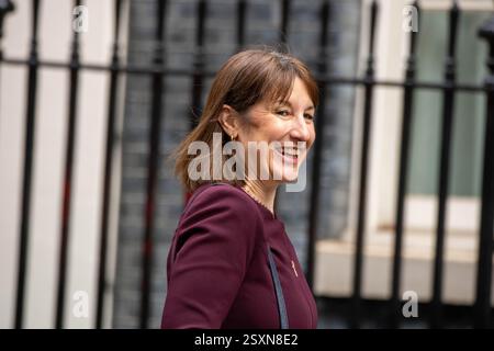 London, Großbritannien. Februar 2025. Rachel Reeves, Finanzkanzlerin, bei einer Kabinettssitzung in der Downing Street 10 London. Quelle: Ian Davidson/Alamy Live News Stockfoto