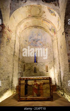 Taüll, Sant Climent Kirche (romanisch, 11. Jahrhundert). UNESCO-Weltkulturerbe. Hauptapsis. Vall de Boí, Alta Ribagorca, Lleida, Katalonien, Spanien. Stockfoto