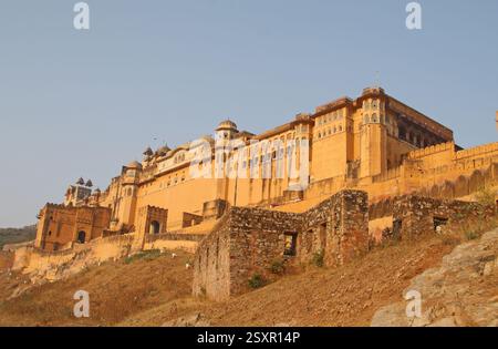 Amber Fort (Amer Fort), von unten gesehen. In Der Nähe Von Jaipur, Rajasthan, Indien Stockfoto
