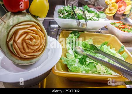 San Juan Puerto Rico, Norwegian Cruise Line NCL Breakaway Ship 11-tägige Karibische See Reiseroute, an Bord innen, das Garden Cafe, All you CAN eat b Stockfoto