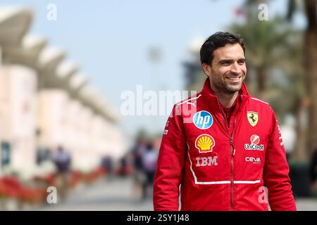 Bahrain, Bahrain. Februar 2025. BAHRAIN, BAHRAIN - 26. FEBRUAR: Jerome d'Ambrosio aus Belgien und Scuderia Ferrari während des ersten F1-Tests auf dem Bahrain International Circuit am 26. Februar 2025 in Bahrain, Bahrain. (Foto: Qian Jun/MB Media) Credit: MB Media Solutions/Alamy Live News Stockfoto