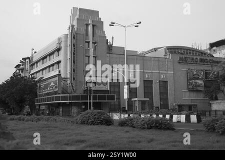 Bollywood-Metro Kino Halle Mumbai Maharashtra Indien Asien Juli 2012 Stockfoto