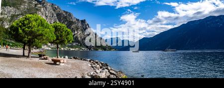 Fotos, die 2024 während eines Familienurlaubs am Gardasee in Limone aufgenommen wurden Stockfoto
