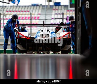 Alpine Endurance Team, Mechaniker, Mecanicien, Porträt während des Katars. , . FIA Langstrecken-Weltmeisterschaft vom 25. Bis 28. Februar 2025 auf dem Losail International Circuit in Lusail, Katar – Foto Thomas Fenetre/DPPI Credit: DPPI Media/Alamy Live News Stockfoto