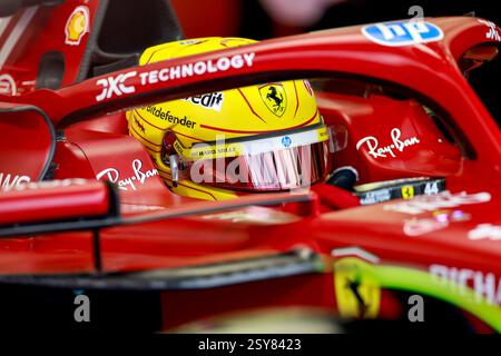 HAMILTON Lewis (gbr), Scuderia Ferrari SF-25, Porträt während der Formel 1 Aramco-Vorsaisontests 2025 der FIA Formel-1-Weltmeisterschaft 2025 vom 26. Bis 28. Februar 2025 auf dem Bahrain International Circuit in Sakhir, Bahrain - Foto / DPPI Stockfoto