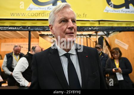Paris, Frankreich. Februar 2025. Ehemaliger Premierminister Michel Barnier, am 27. Februar 2025 auf dem Salon de l'Agriculture 2025 in Porte de Versailles, Paris. - 27/02/2025 - Frankreich/Ile-de-France (Region)/Paris - julien mattia/Agence Credit: LE PICTORIUM/Alamy Live News Stockfoto