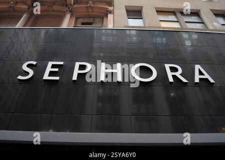 New York, Usa. Februar 2025. Ein Sephora-Geschäft ist in Manhattan, New York City, zu sehen. Quelle: SOPA Images Limited/Alamy Live News Stockfoto
