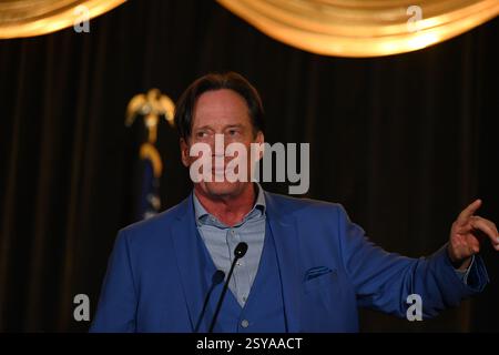 OVERLAND PARK, KANSAS - 27. FEBRUAR 2025 Hollywood-Schauspieler KEVIN SORBO spricht über seine Karriere in Fernsehsendungen und Filmen beim Kansas GOP Dinner AgeÓ Americas Golden ÒCelebrating Stockfoto
