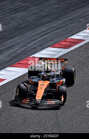Sakhir, Bahrain. Februar 2025. Lando Norris (GBR) McLaren MCL39. 28.02.2025. Formel-1-Test, Sakhir, Bahrain, Tag Drei. Quelle: James Moy/Alamy Live News Stockfoto