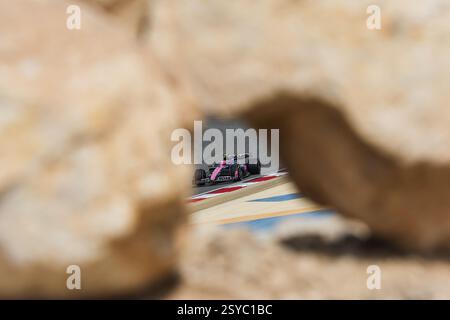 Während der Formel 1 Aramco-Vorsaisontests 2025 der FIA Formel-1-Weltmeisterschaft 2025 vom 26. Bis 28. Februar 2025 auf dem Bahrain International Circuit in Sakhir, Bahrain Stockfoto