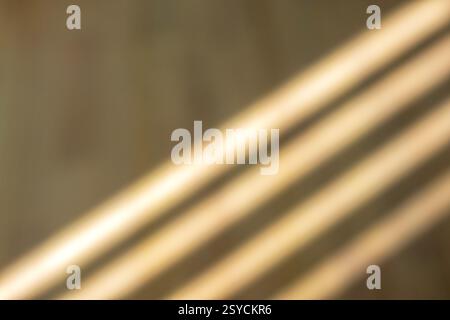 Verschwommenes Sonnenlicht erzeugt ein künstlerisches abstraktes Hintergrundbild Stockfoto