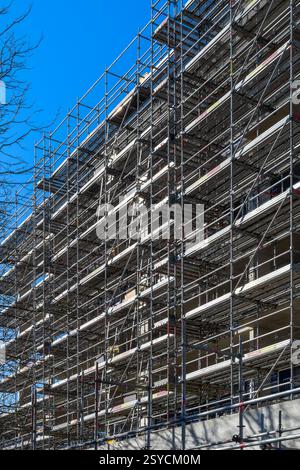 Bauarbeiten am Paramount Place am Gipfel der Mount Pleasant Road in Royal Tunbridge Wells. Früher war das abgebrochene ABC Cinema. Stockfoto