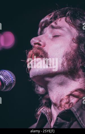 Richmond VA, USA, 24. Februar 2025, schottisches Trio High Fade, das in der Richmond Music Hall als Teil ihrer US-Tour auftrat, Credit: Ben Lahoussine/Alamy Stockfoto