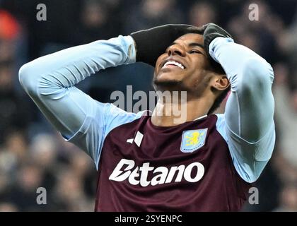 Birmingham, Großbritannien. Februar 2025. Marcus Rashford von Aston Villa reagiert beim Spiel der fünften Runde des FA Cup im Villa Park, Birmingham. Der Bildnachweis sollte lauten: Cody Froggatt/Sportimage Credit: Sportimage Ltd/Alamy Live News Stockfoto