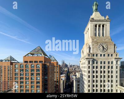 New York City - 21. Mai 2024: Konsolidiertes Edison Building am 4 Irving Place im Stadtteil Gramercy von Manhattan, New York City. Stockfoto