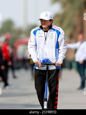 TSUNODA Yuki (JAP), Visa Cash App RB F1 Team VCARB02, Porträt während der Formel 1 Aramco Vorsaison Tests 2025 der FIA Formel 1 Weltmeisterschaft 2025 vom 26. Bis 28. Februar 2025 auf dem Bahrain International Circuit in Sakhir, Bahrain Stockfoto